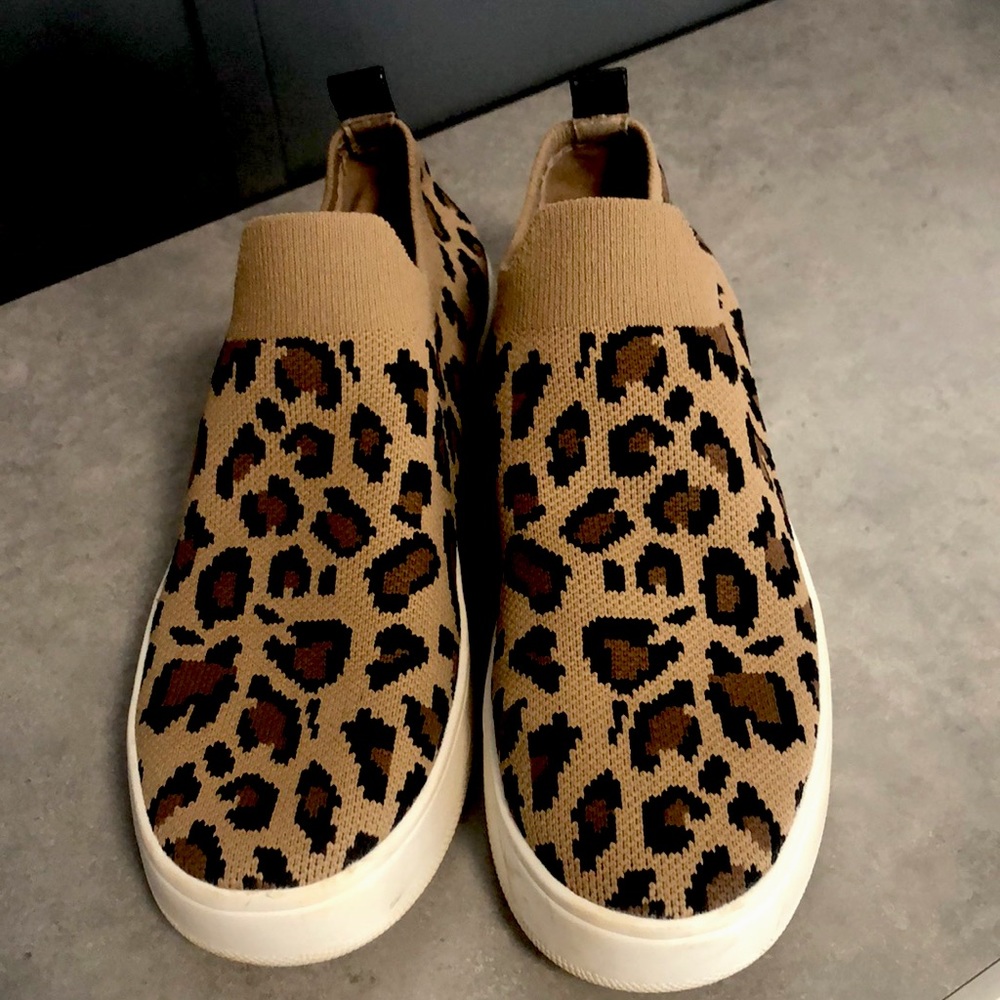 Steve Madden slip on